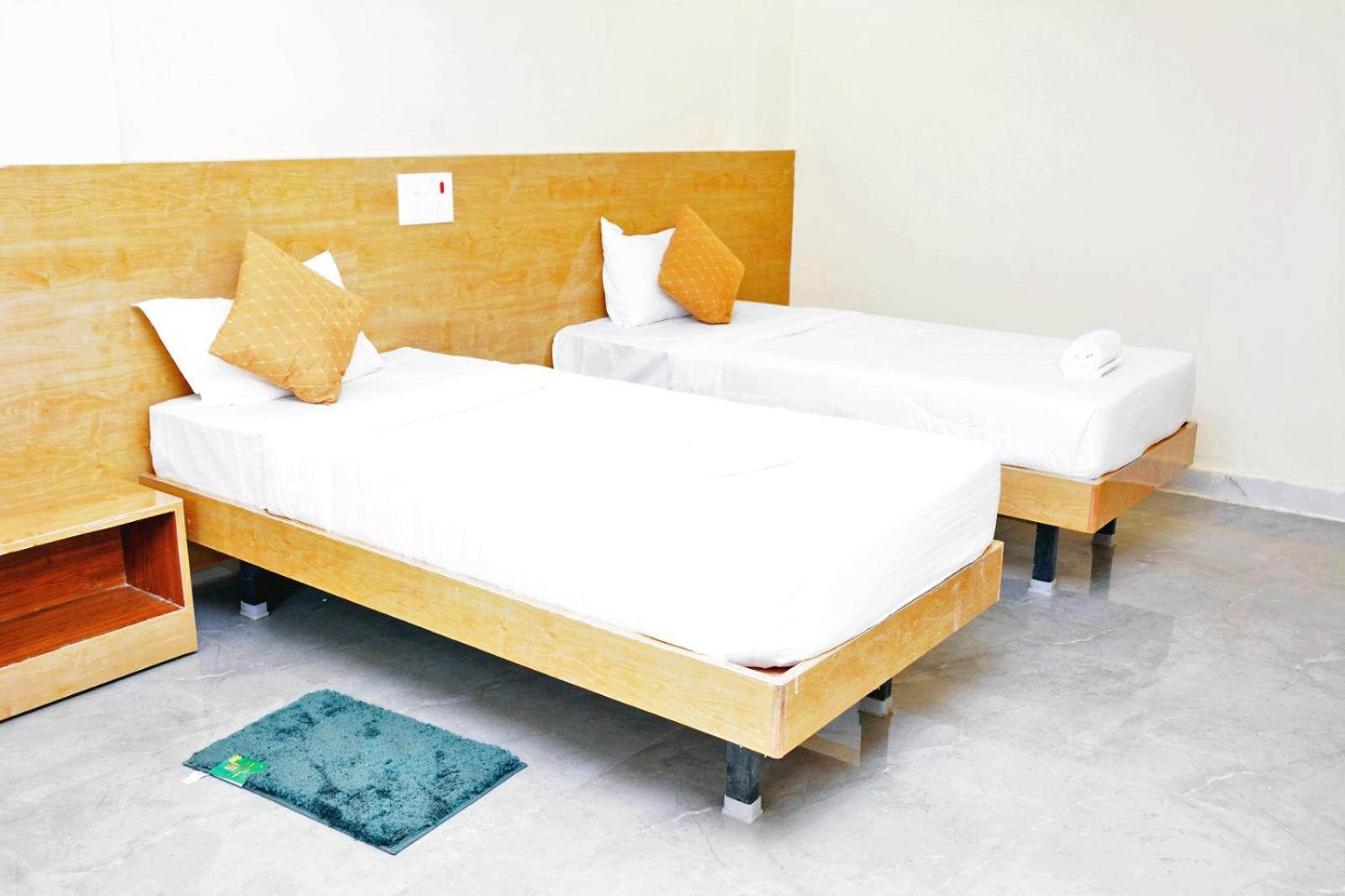 Udupi Deluxe Lodge Gulbarga Гулбарга Екстер'єр фото